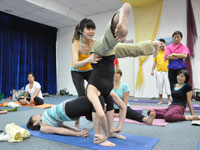 Partner Yoga